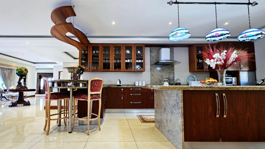 5 Bedroom Property for Sale in Baronetcy Estate Western Cape